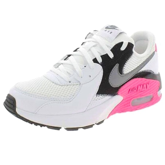 Nike Shoes - Nike Air Max Excee